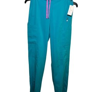Vera Bradley scrub bottoms size small.       CB36